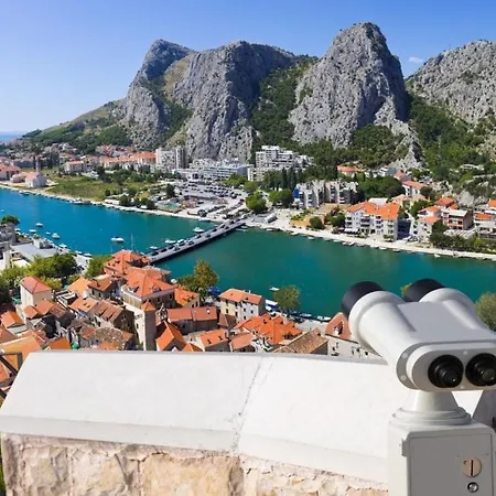 In With Sea View, Balcony, Air Conditioning, Wifi 5060-3 Appartamento
